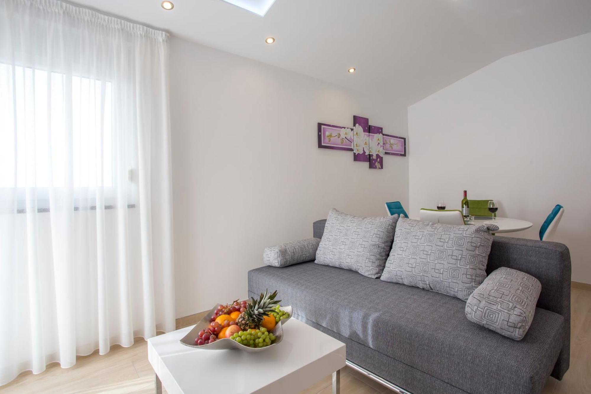 Appartamento con 1 Camera da Letto e Vista Mare